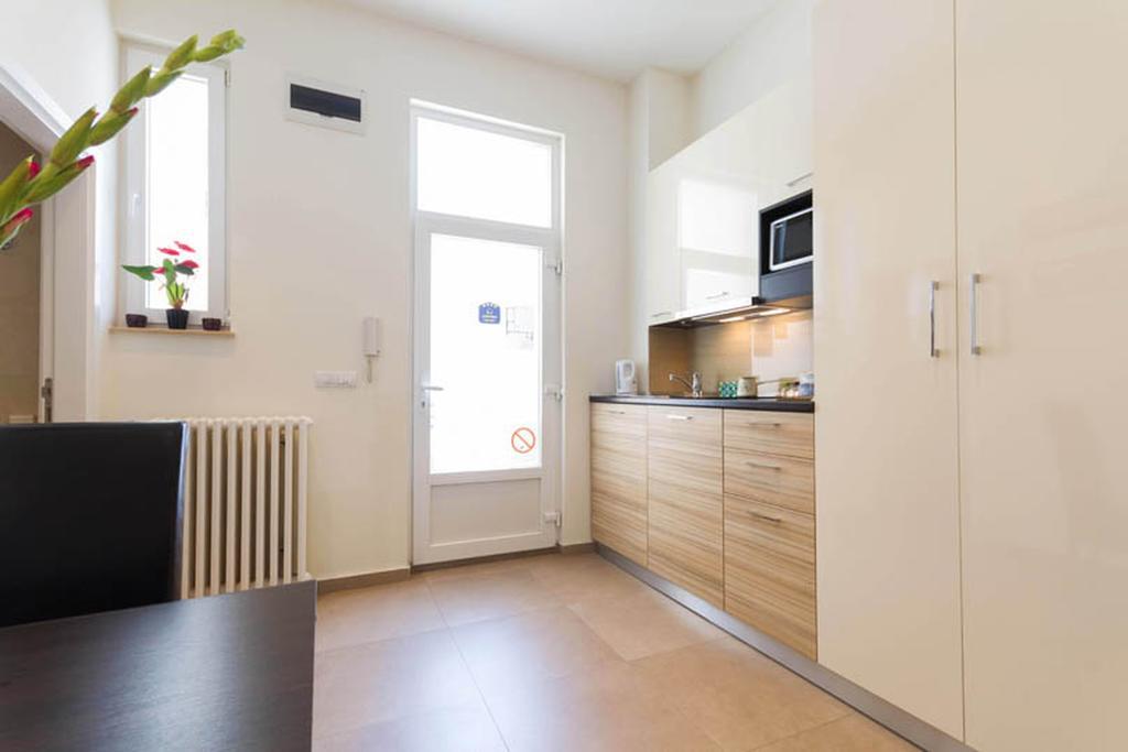 City Break Apartments Chic And Luxury Belgrade Extérieur photo